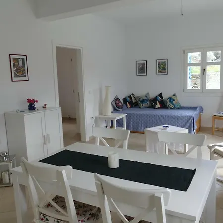 Gabriela Apartamento *